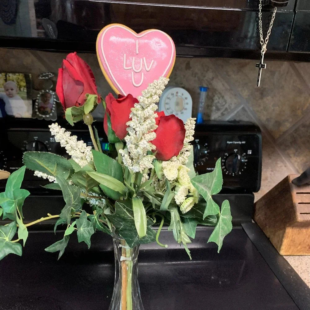 3 Red rose 